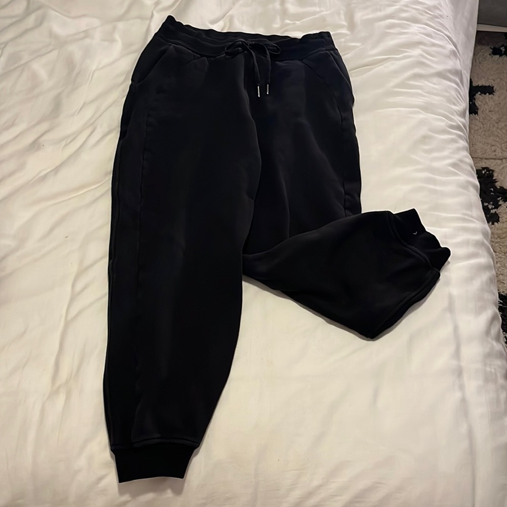 Lululemon joggers